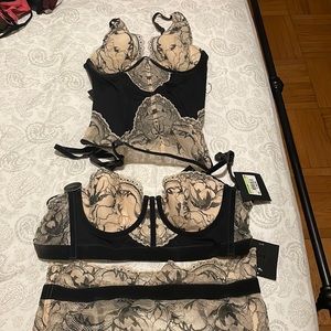 Women Calvin Klein black underwear